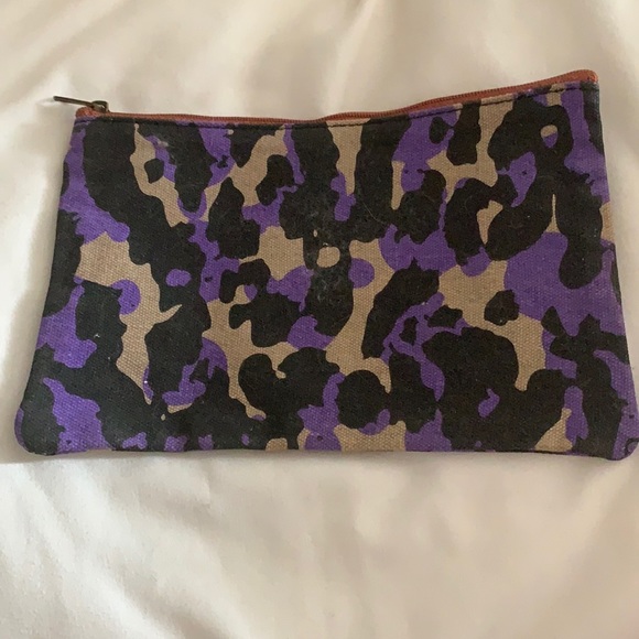 🎁✨2/$8 3/$10 5/$15 Assorted Ipsy bags - Picture 1 of 4